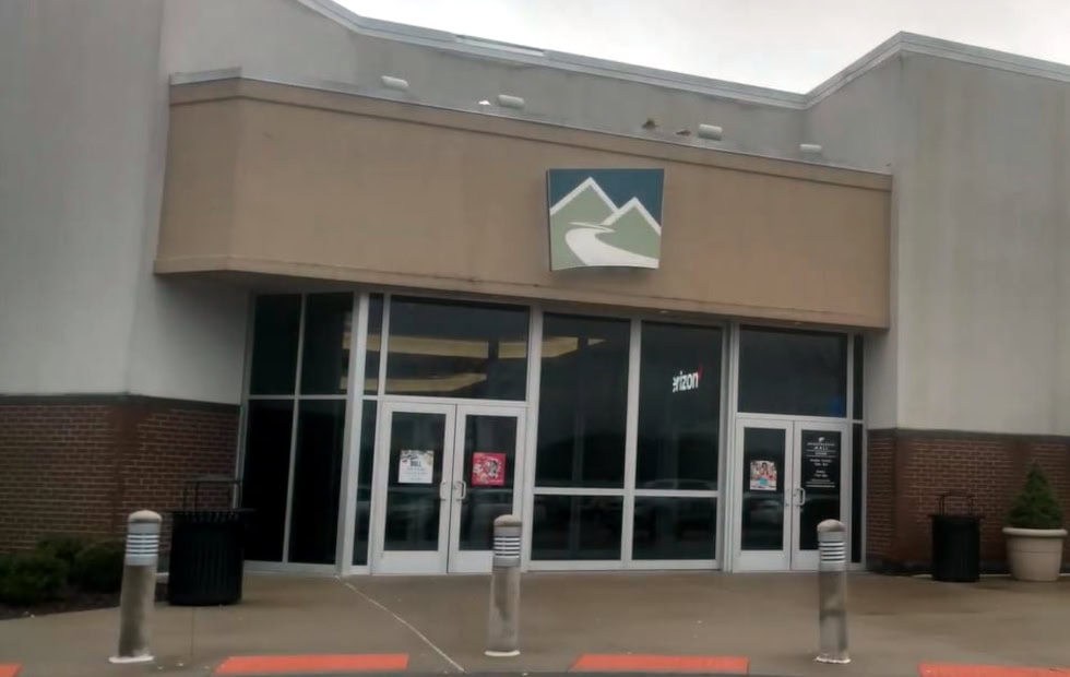 Can This Mall Outlast the Chaos? Meadowbrook Mall in Bridgeport, WV, is Packed and Changing 9 Meadowbrook Mall