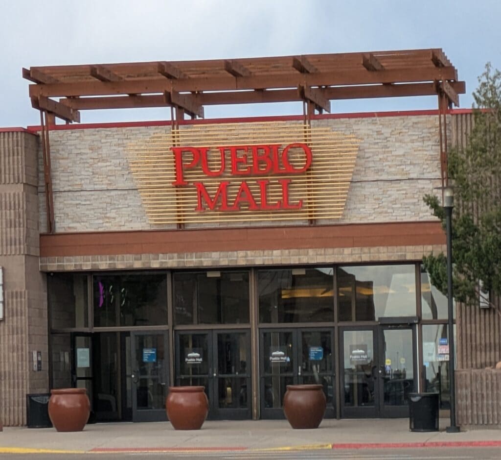 Pueblo Mall