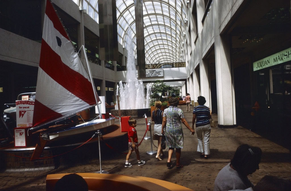 Worcester Center Galleria