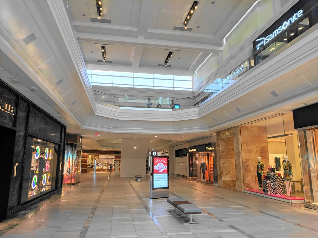 Inside Copley Place, Boston, MA: Risky Air-Rights Build That Actually Pulled It Off 15 Copley Place, Boston, MA