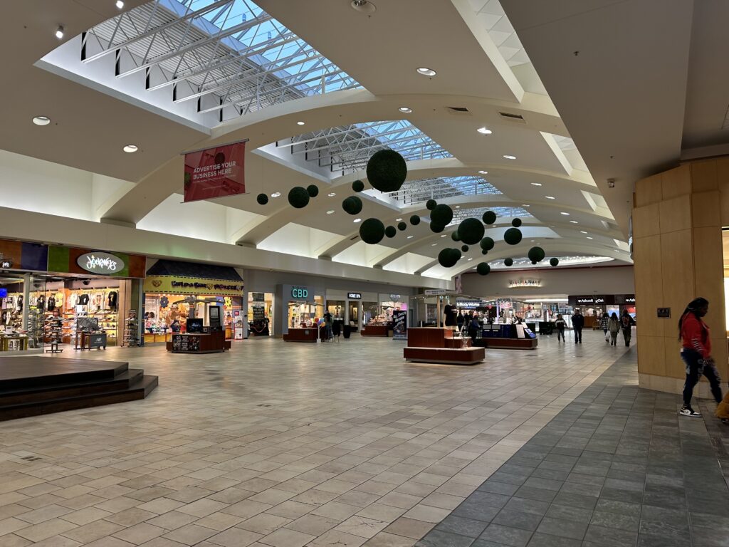 Southern Park Mall
