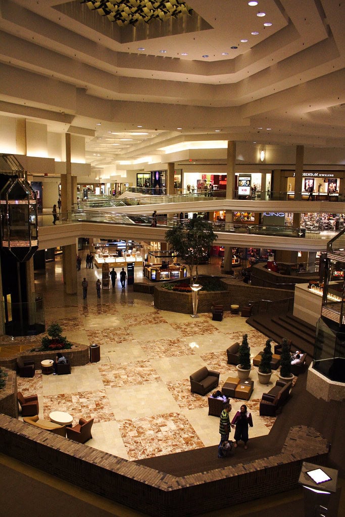 Woodfield Mall