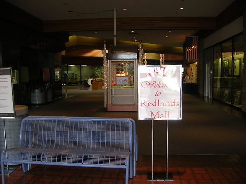 Redlands Mall