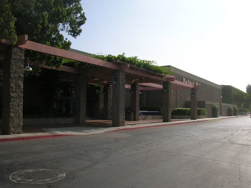 Redlands Mall