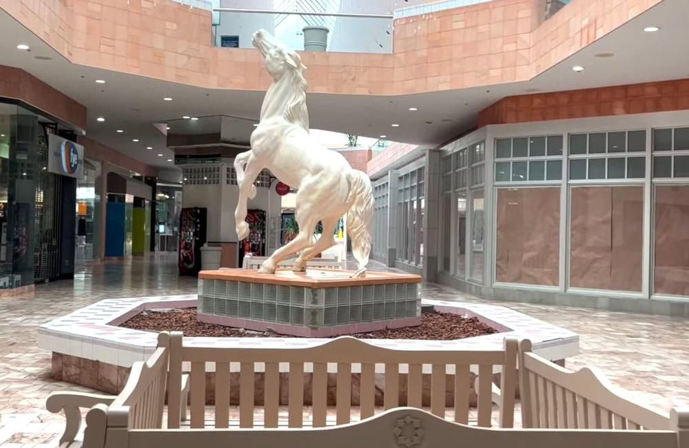 What really happened to Sunland Park Mall in El Paso, TX, from boom years to The Solana 15 Sunland Park Mall (The Shoppes at Solana) in El Paso, TX