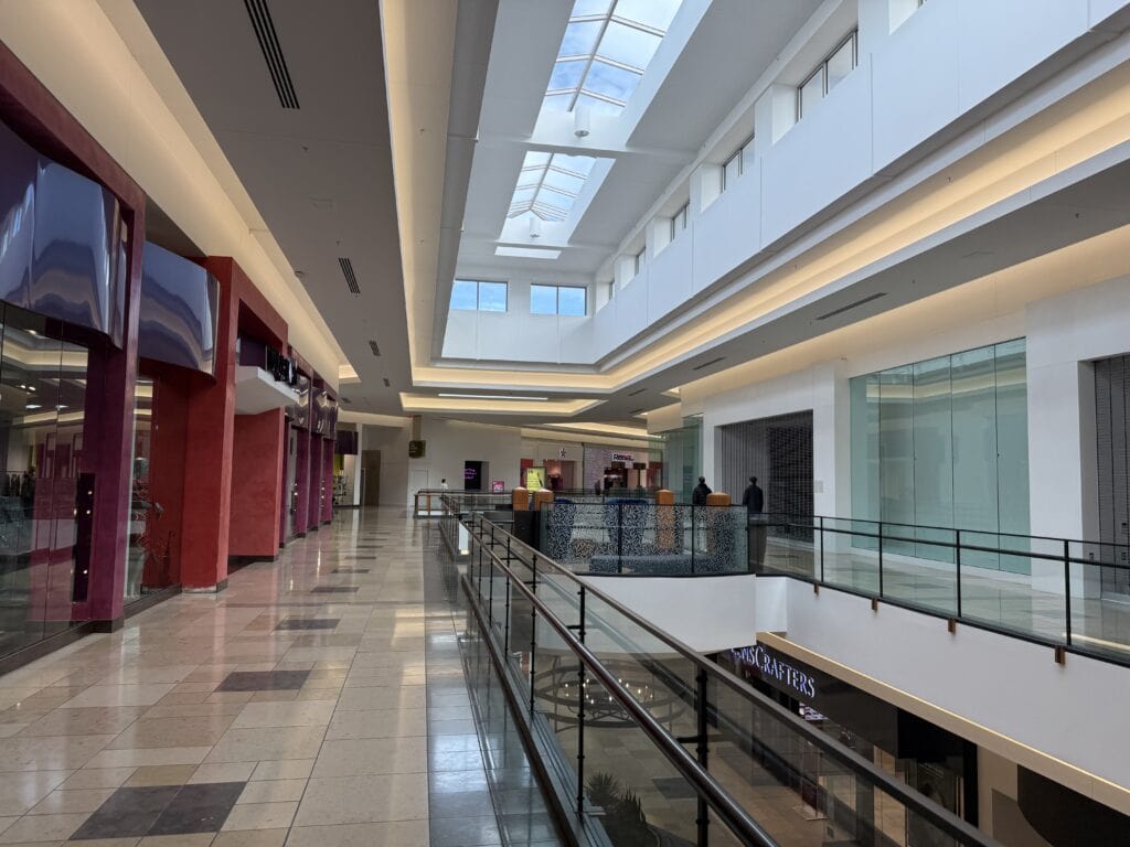 The Shops at Willow Bend