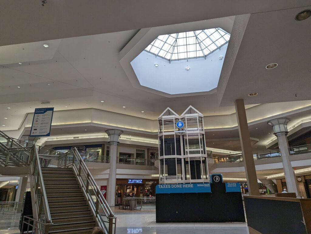 Burnsville Center Mall in Burnsville, MN, Still Stands - But For How Long? 10 Burnsville Center