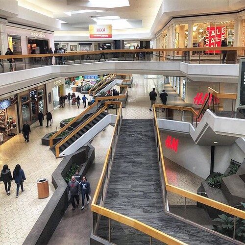 Fairlane Town Center