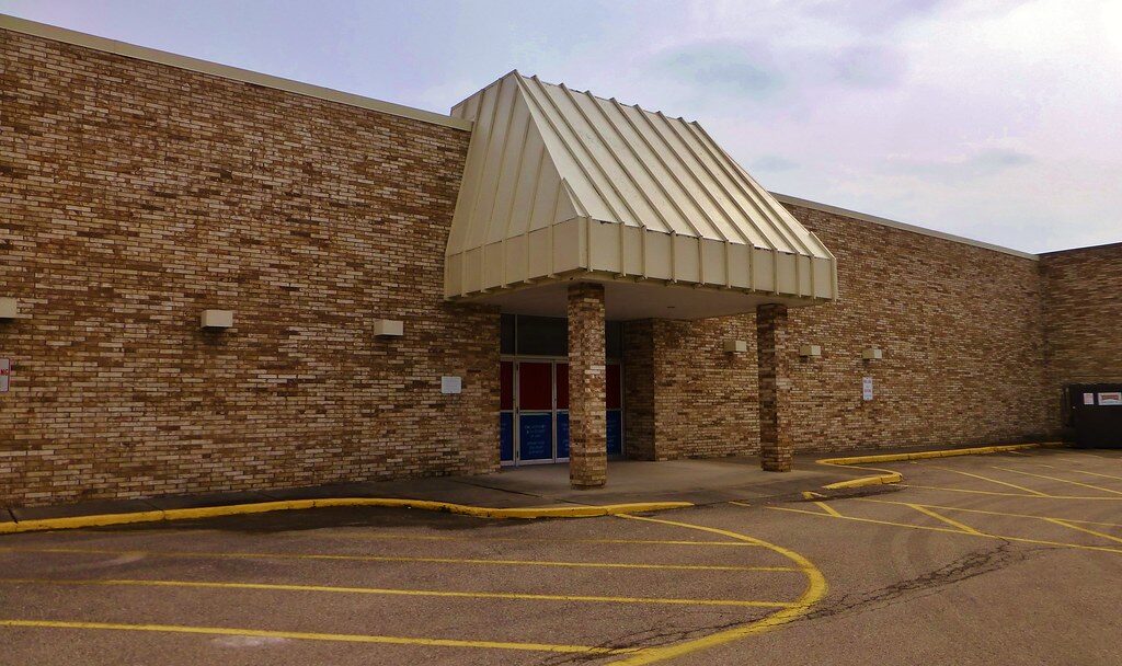 What Happened to Upper Valley Mall in Springfield, OH, After 50 Years 11 Upper Valley Mall