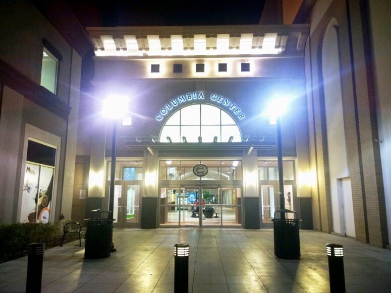 Columbia Center Mall, Kennewick, WA: Still Thriving or Slipping?