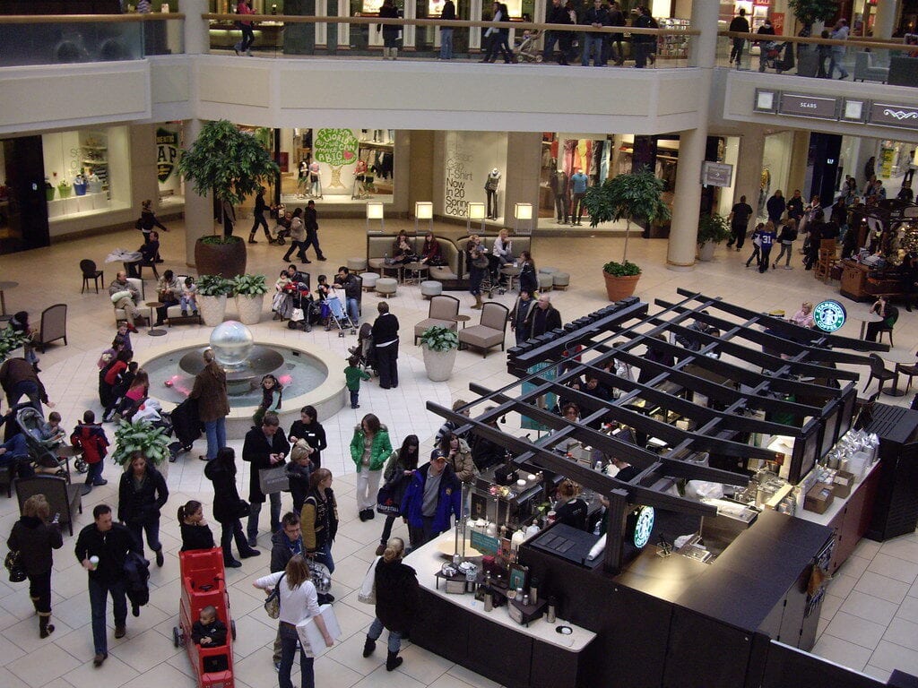 Freehold Raceway Mall