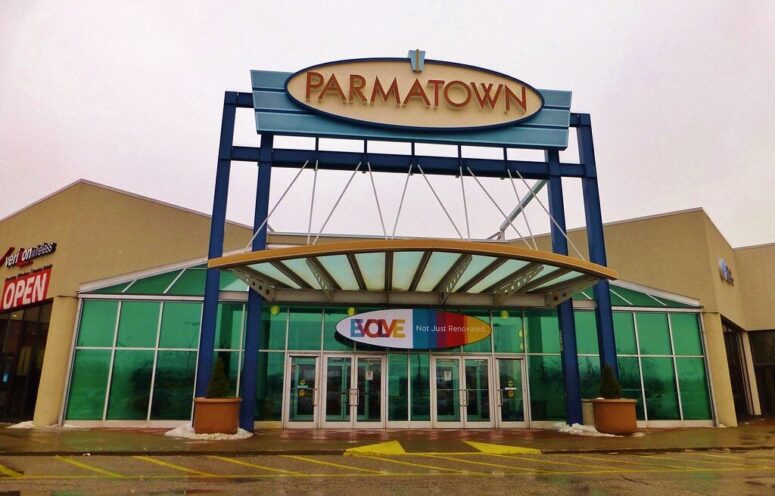 The Shoppes at Parma, Parma, OH, Replaced Parmatown Mall, but Not the Memories
