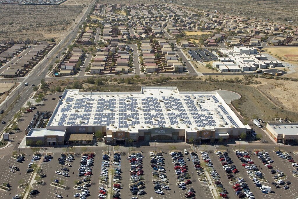 This Once-Quiet Arizona Farming Town Grew From 6,537 People To About 125,000
