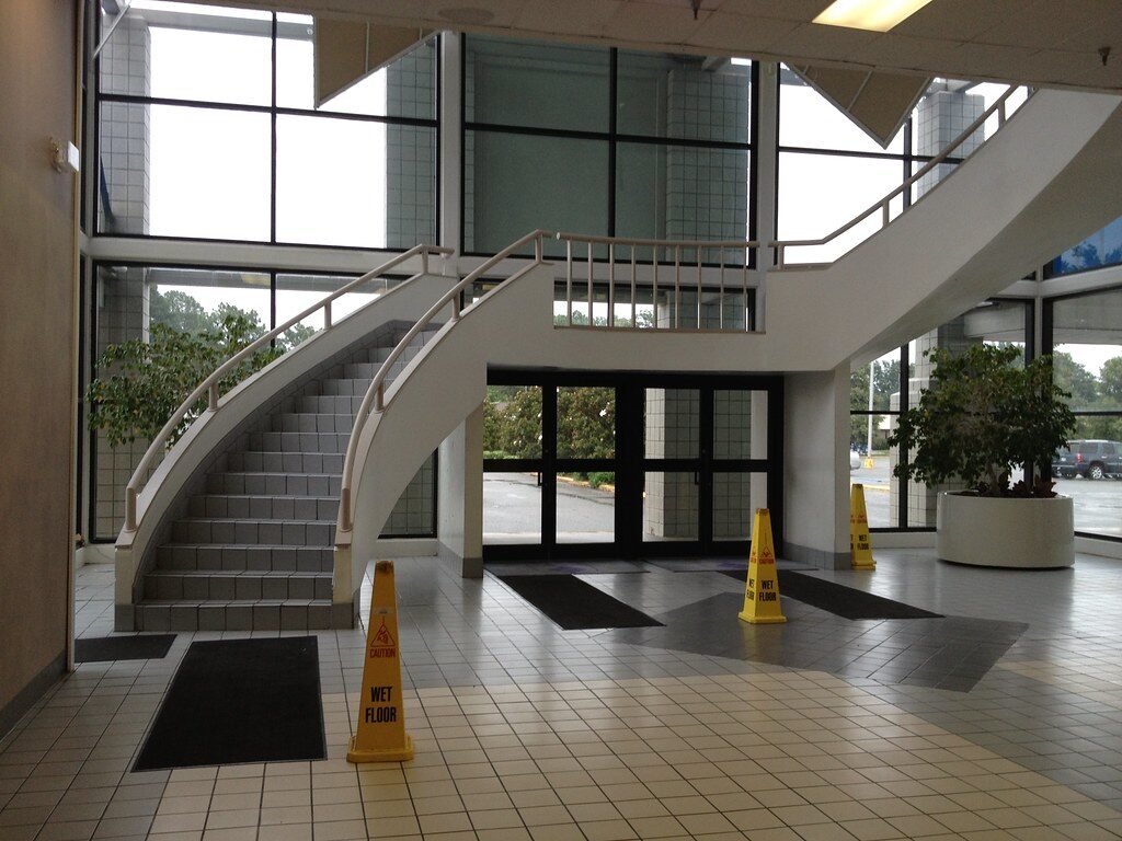 Vernon Park Mall, Kinston, NC