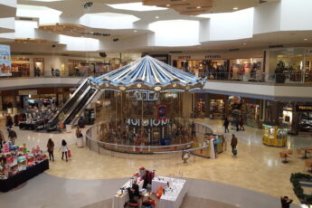 The End of Chesterfield Mall: 48 Years, Empty Anchors, and a Downtown Plan in Chesterfield, MO 9 Chesterfield Mall