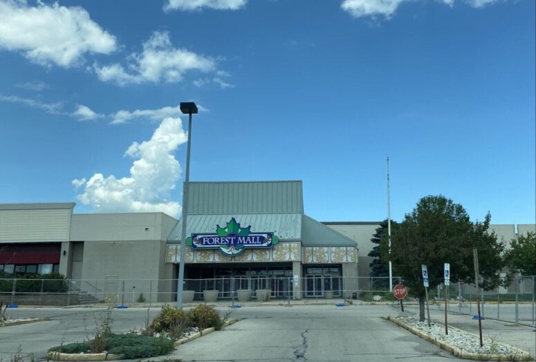 Forest Mall in Fond du Lac, WI, Was Supposed to Get Meijer. It Got Hospital and Lot of Waiting Instead.