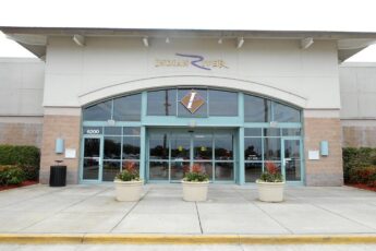 Indian River Mall