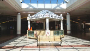 US Malls 234 North DeKalb Mall