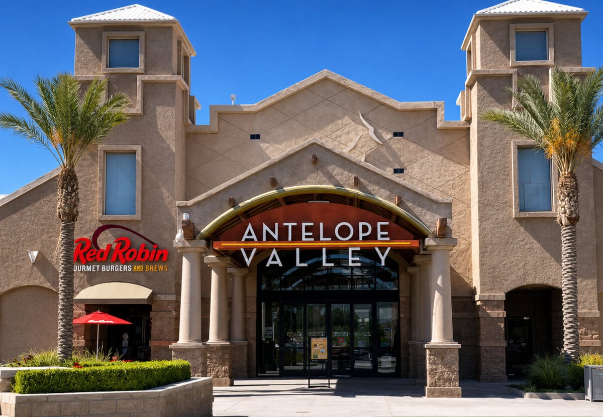 Antelope Valley Mall is still the only regional mall ever built in Palmdale, CA 12 Antelope Valley Mall
