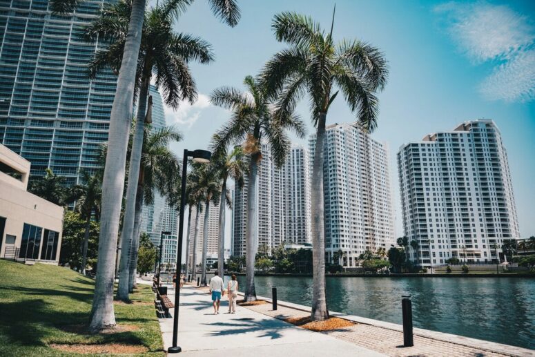 Is Miami Worth Visiting? Honest Pros, Cons, and Travel Tips