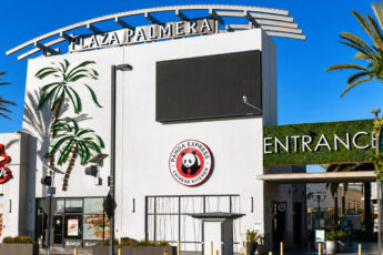 Las Americas Premium Outlets in San Diego, CA