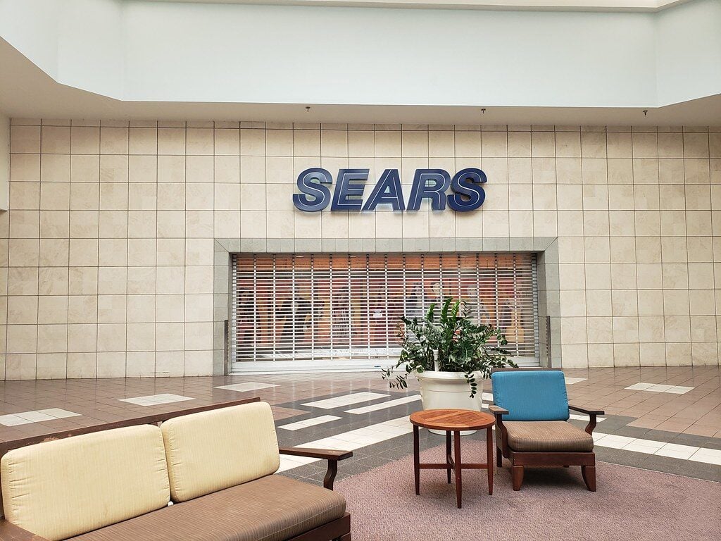 Merritt Square Mall