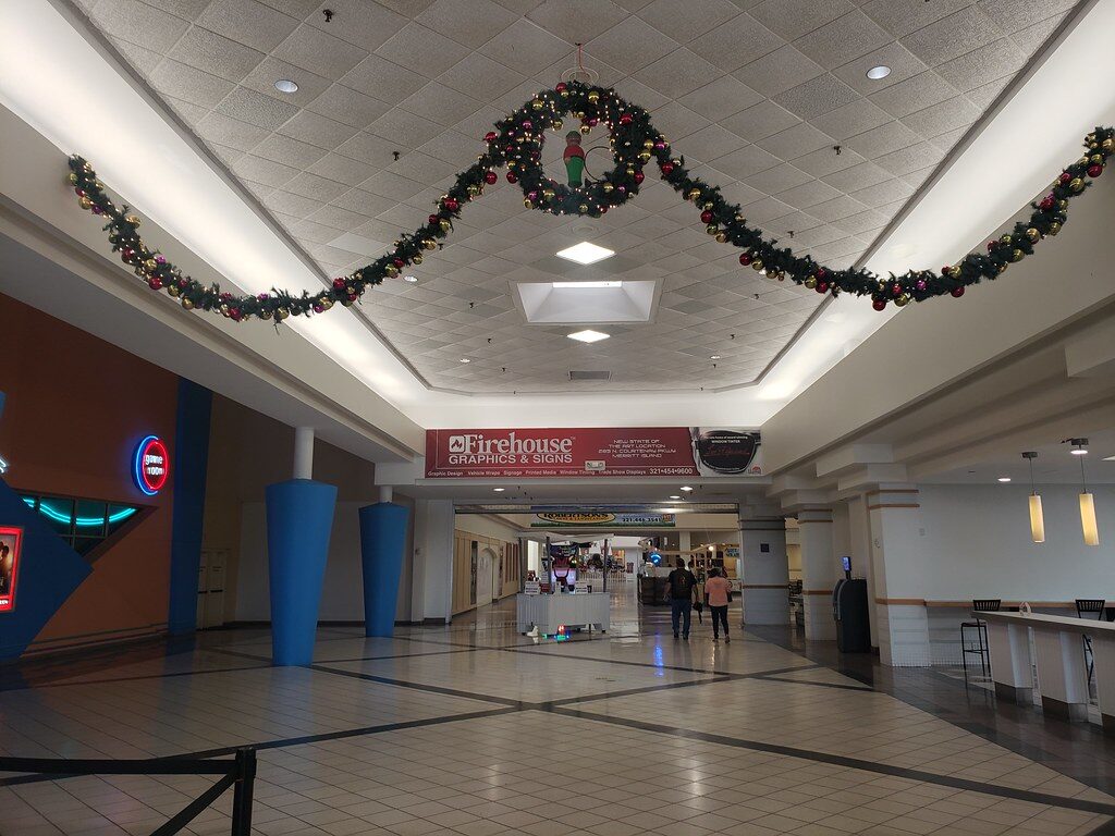 Merritt Square Mall
