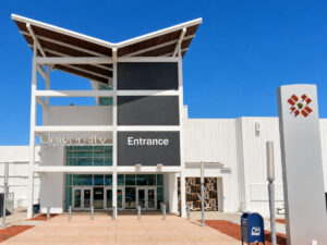US Malls 175 University Mall in Tampa, FL