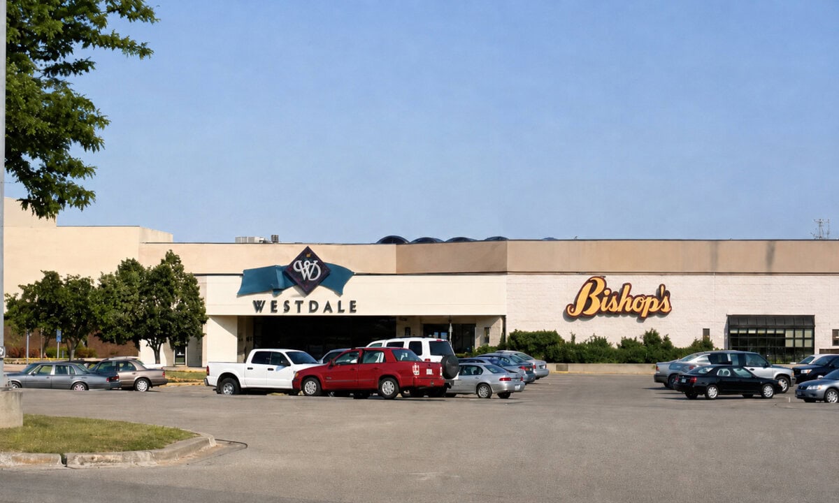 Westdale Mall in Cedar Rapids survived by tearing itself down 4 Westdale Mall in Cedar Rapids survived by tearing itself down