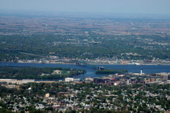 Bettendorf, Iowa: The Quad Cities Suburb That Makes Ordinary Days Easier 29 Bettendorf, Iowa
