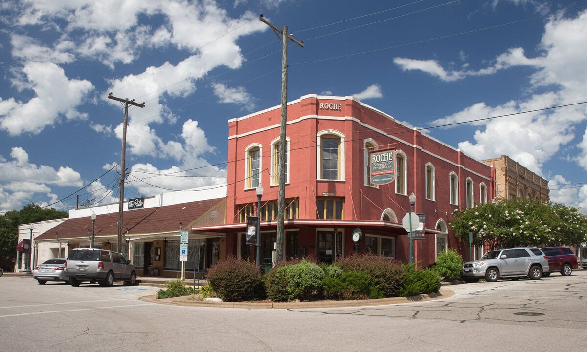 The Texas City Where Campus Life And Prison Shifts Share The Clock 1 Downtown Huntsville, Texas