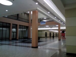 Eastmont Mall