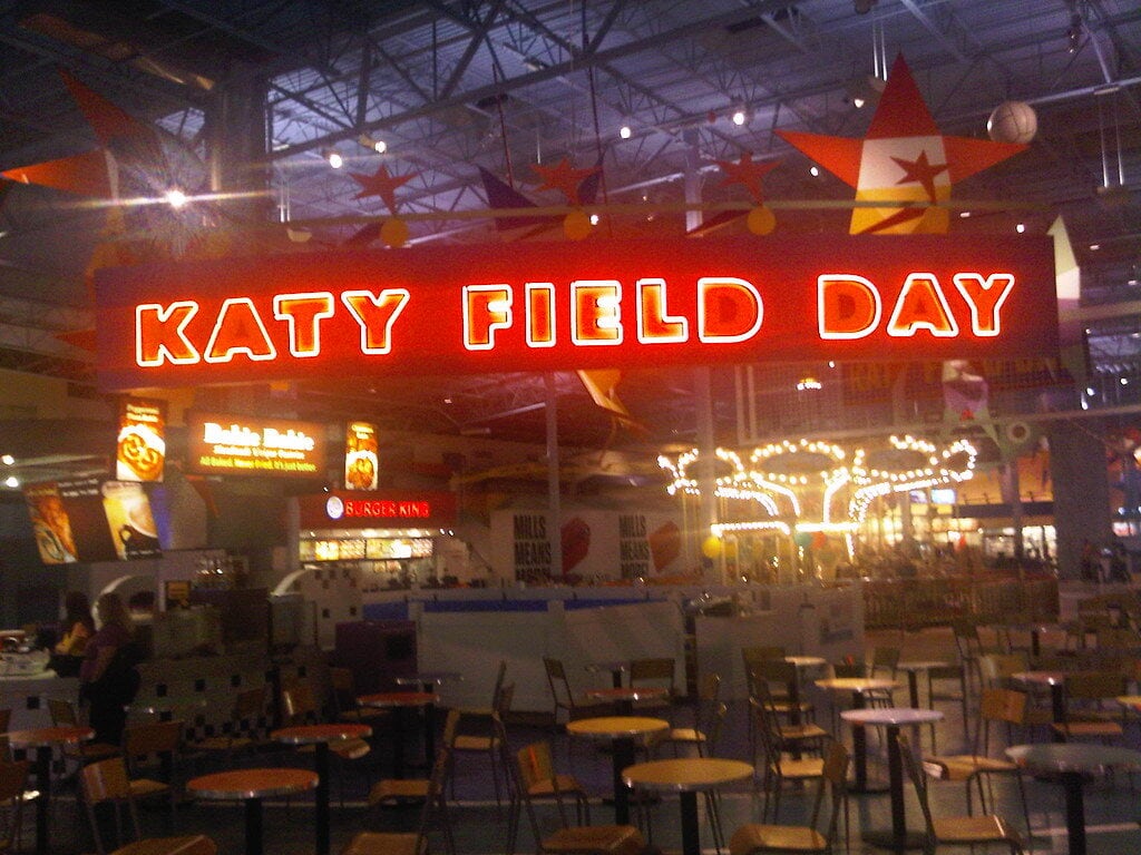 Katy Mills: How a Themed Outlet Mall Reshaped Katy, Texas 11 Katy Mills