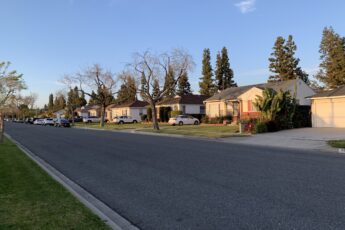 The California Suburb That Turned Errands Into a Way of Life 9 Lakewood, California