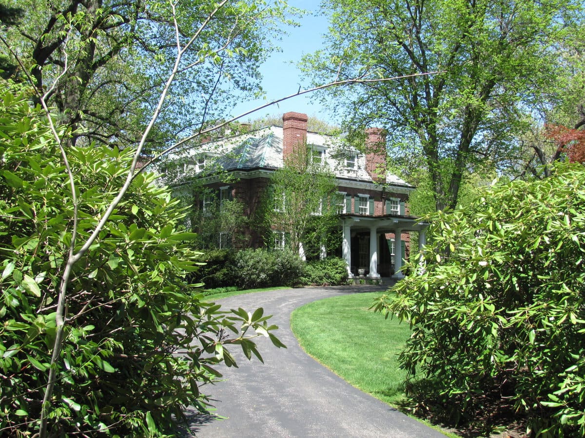 Newton, MA