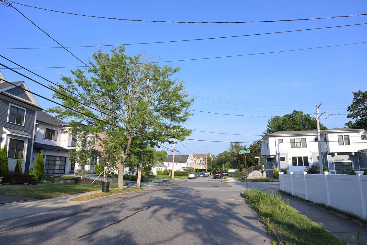 Newton, MA
