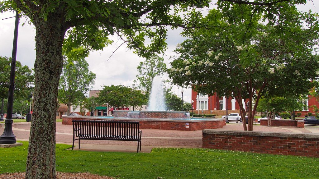 Opelika, AL