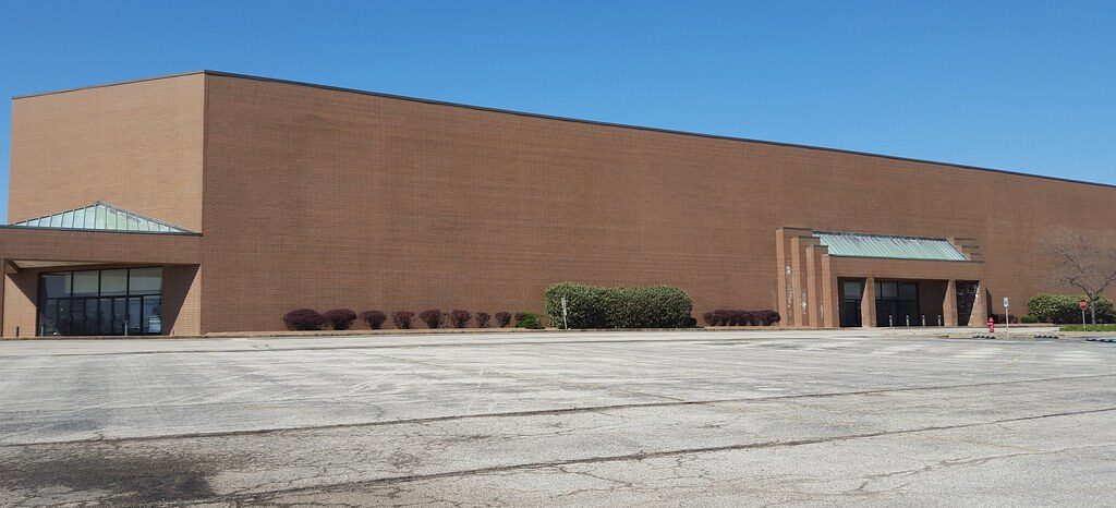 River Falls Mall in Clarksville, Indiana: The Indoor Fair That Vanished Above The Stores 10 River Falls Mall