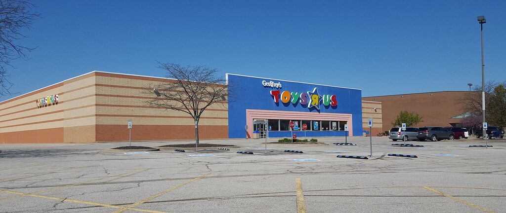 River Falls Mall in Clarksville, Indiana: The Indoor Fair That Vanished Above The Stores 12 River Falls Mall
