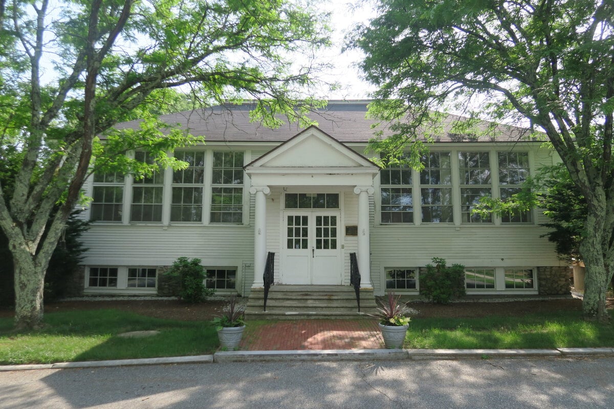 The New Hampshire suburb where strong schools, wooded lots, and high costs come together 11 Stevens Buswell Community Center