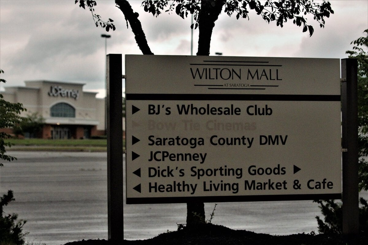 Wilton Mall in Saratoga Springs, NY Outlasted a Rival Mall, Two Cinema Operators, Its Own Redevelopment Plan, and It's Still Open 10 Wilton Mall