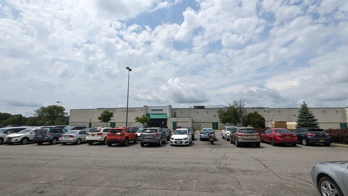 Wilton Mall in Saratoga Springs, NY Outlasted a Rival Mall, Two Cinema Operators, Its Own Redevelopment Plan, and It's Still Open 11 Wilton Mall