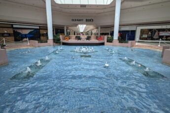 Wilton Mall