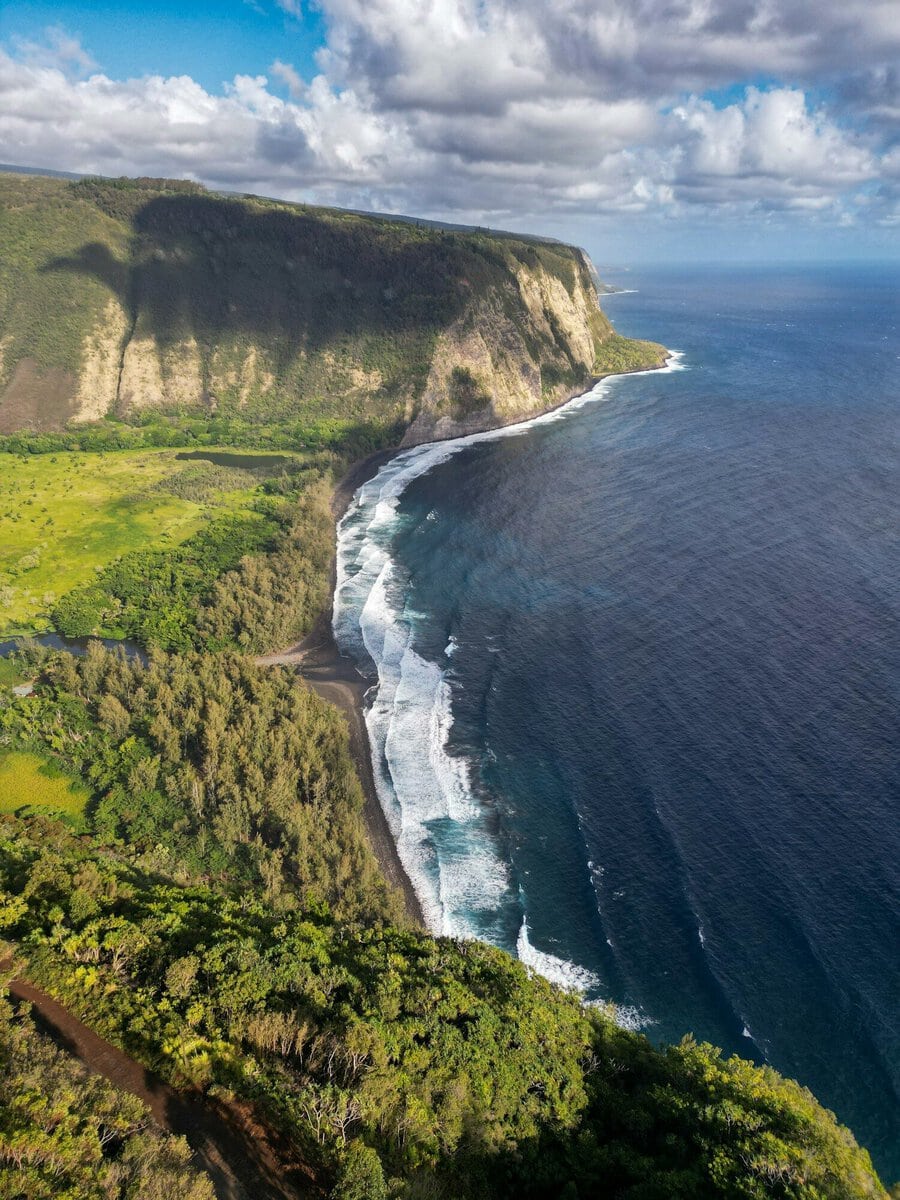 Big island of Hawaii or Honolulu?