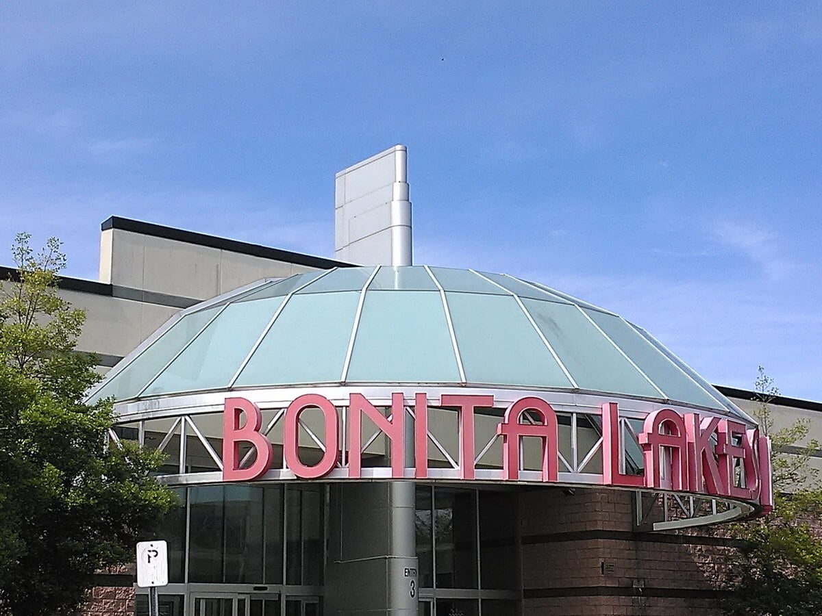 Bonita Lakes Mall Is Now Uptown Meridian, Mississippi: the Only Enclosed Mall for 90 Miles 5 Bonita Lakes Mall