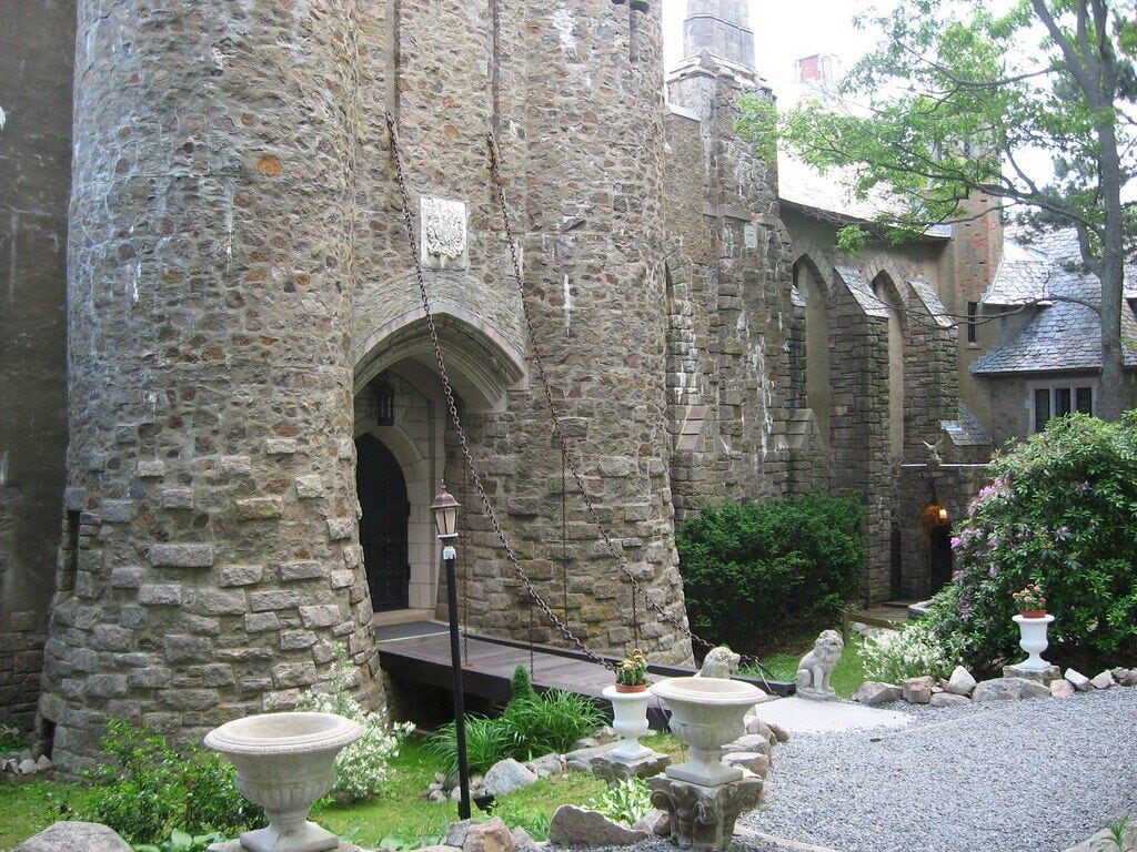 Hammond Castle in Gloucester, MA Opened as Abbadia Mare in 1930. It Now Takes More Than 75,000 Visitors a Year. 2 Hammond Castle in Gloucester, MA Opened as Abbadia Mare in 1930. It Now Takes More Than 75,000 Visitors a Year.