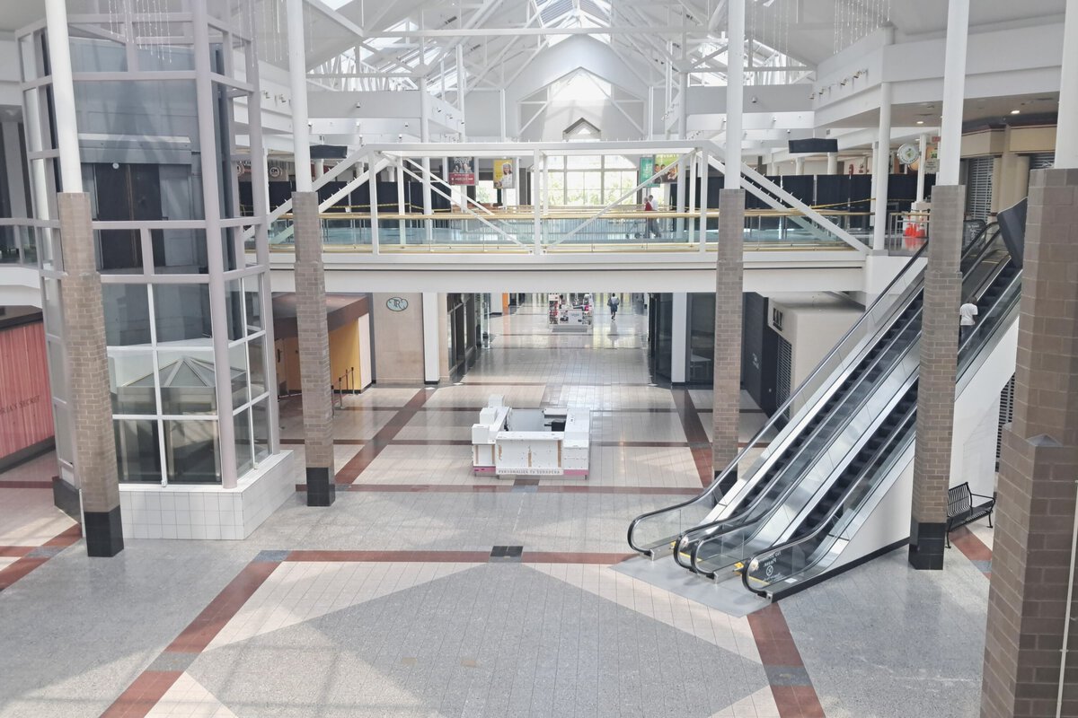 Lincolnwood Town Center