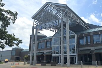 Lincolnwood Town Center
