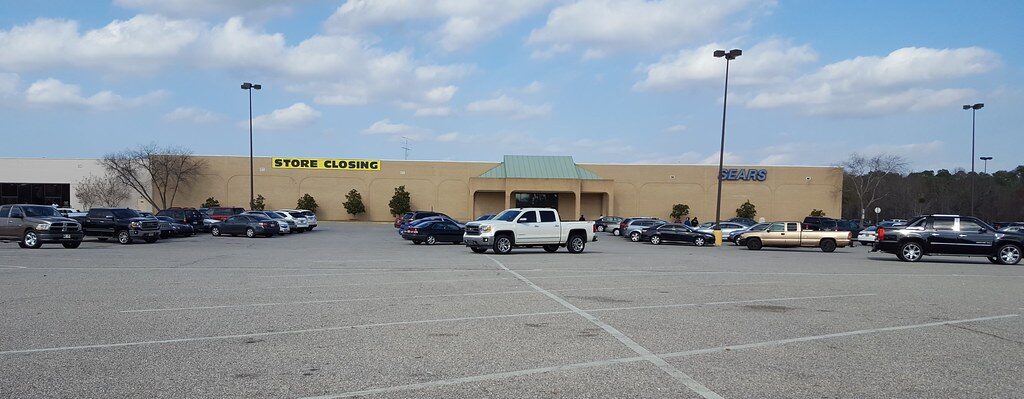 Magnolia Mall in Florence
