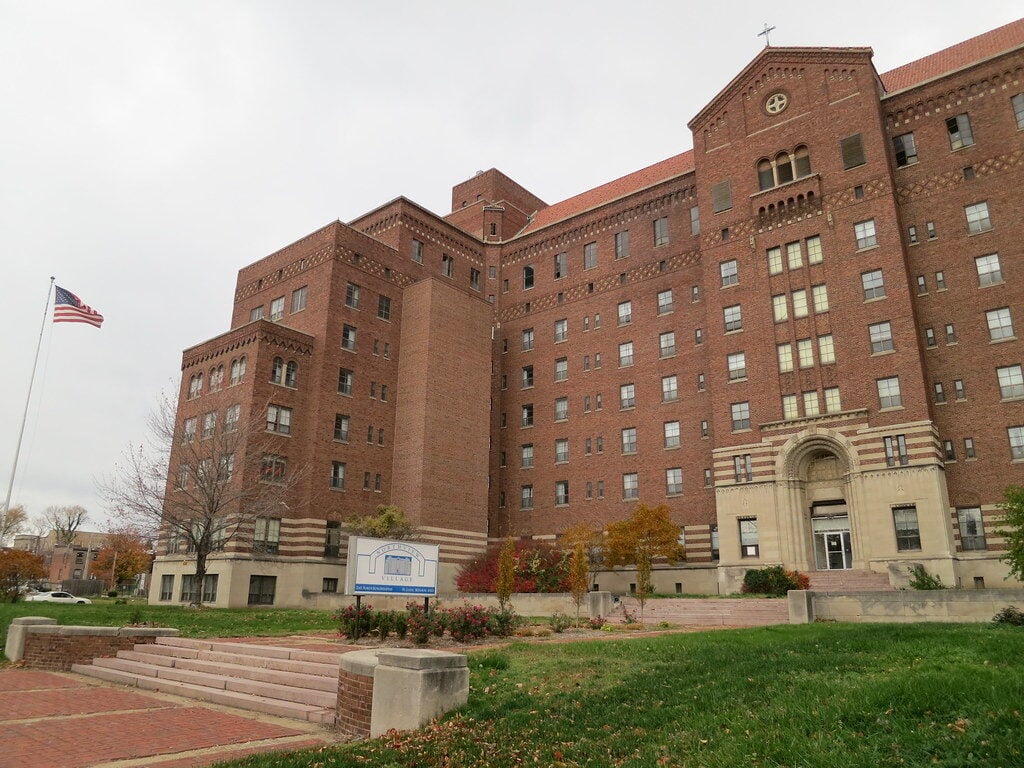 Northview Village Nursing Home in St. Louis, MO